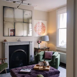 Cambridge House Holiday home